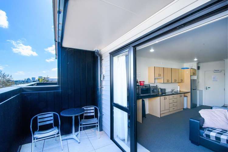 12 Charles Street Mount Eden_8