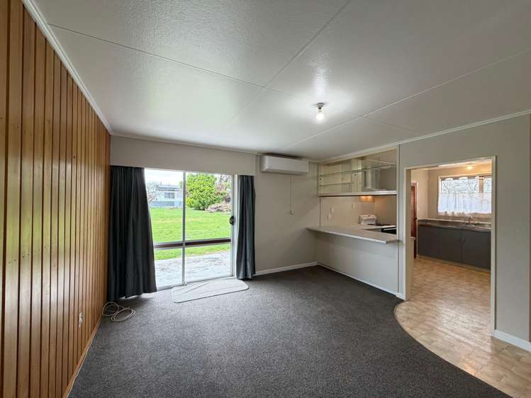 42 Kimberley Grove Westbrook_2