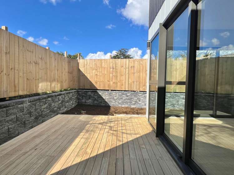 5 /8 Clutha Crescent Clover Park_9