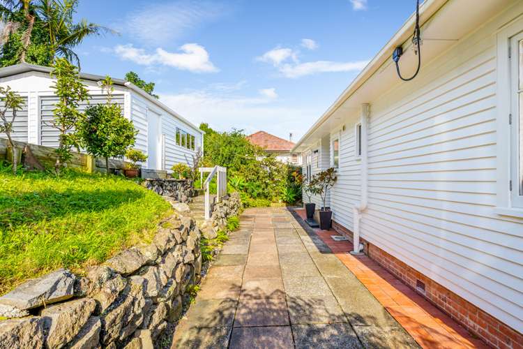 235c Titirangi Road Titirangi_14