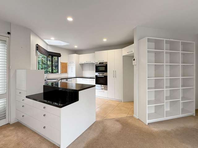 2/22 Queens Av Merivale_1