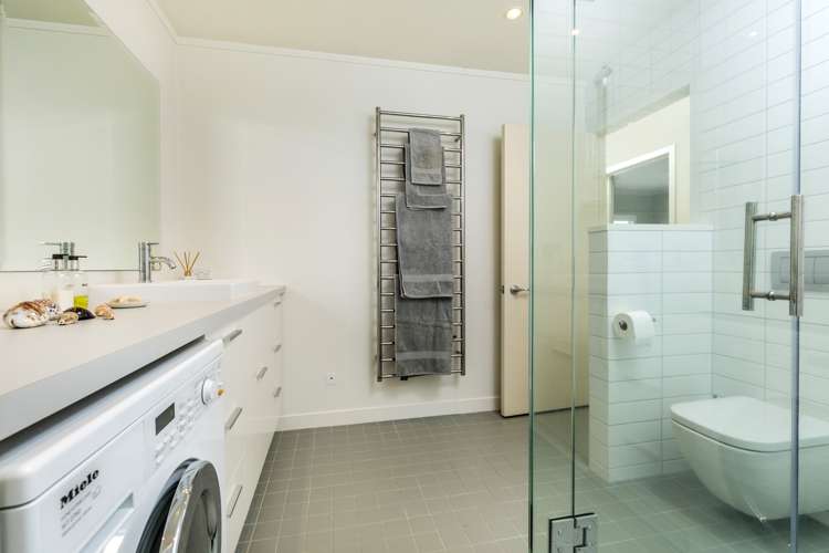 4/66 Victoria Road Devonport_19