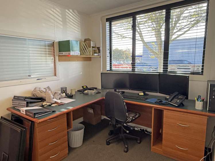 25 Vialou Street Hamilton Central_8