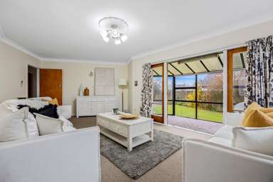 64 Frankleigh Street_1