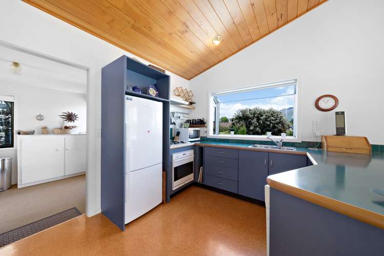 463 Peninsula Road Kelvin Heights_13