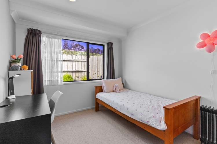 2/6 Wykeham Place Glenfield_10