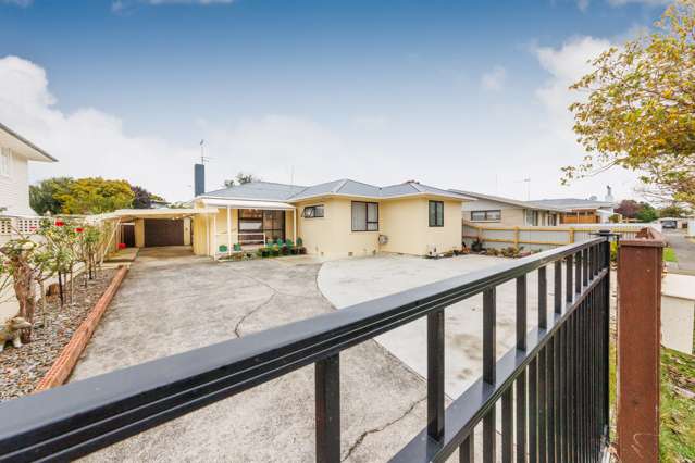 43 Richmond Avenue Takaro_3