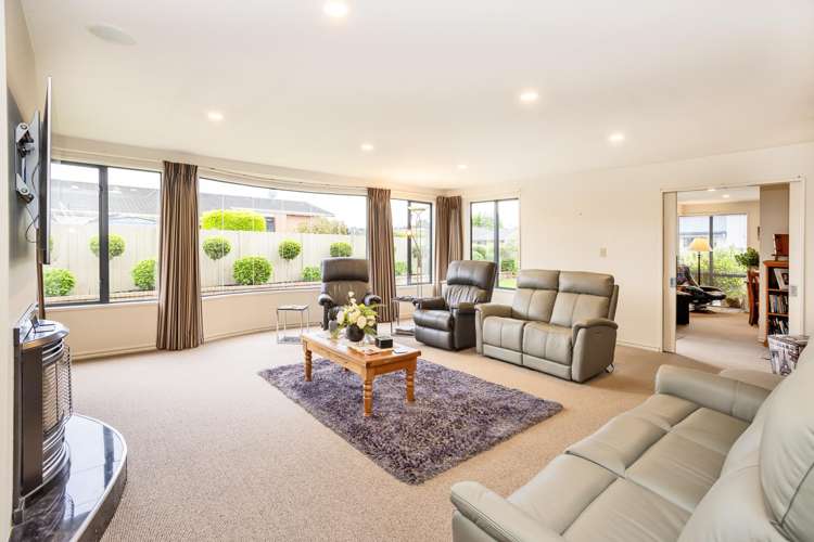 8 Craig Street Waikiwi_16