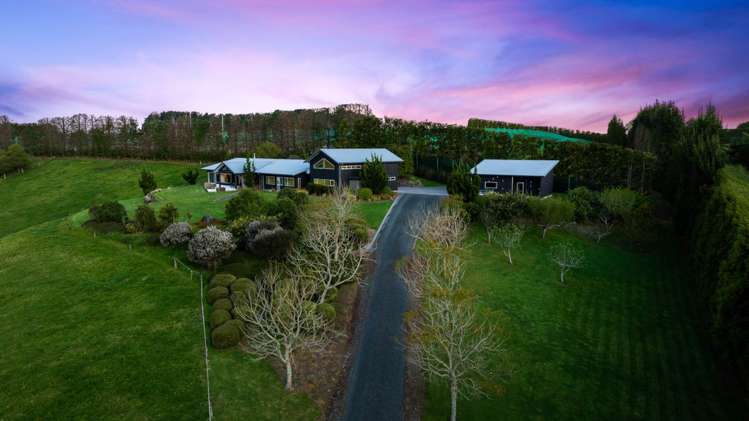 193 Capamagian Drive Athenree_39