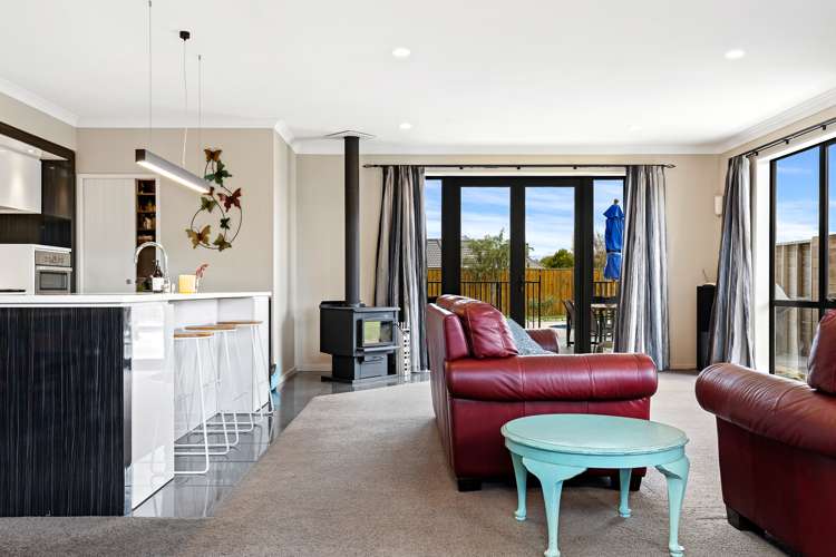 10a Crawford Close Amberley_6