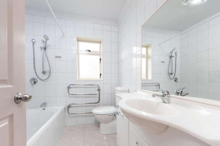 4a Hazel Avenue Mount Roskill_7