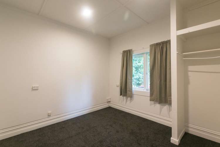 15 Bollard Avenue 1733_8