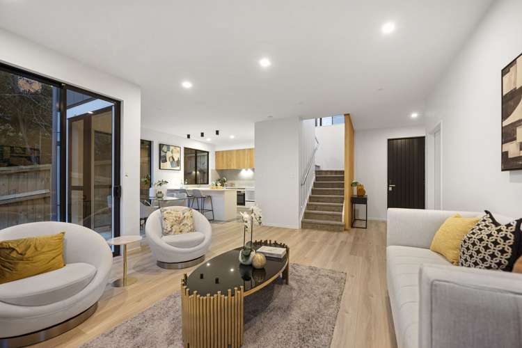 296 East Coast Road Forrest Hill_10