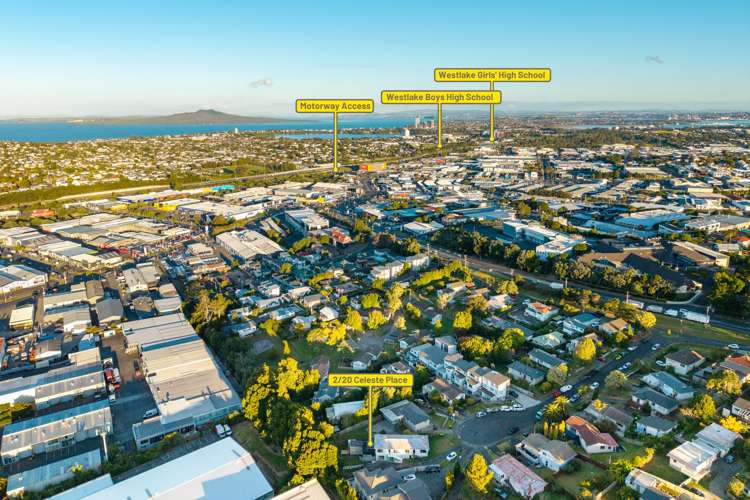 2/20 Celeste Place Totara Vale_22