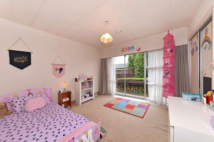 5 Cornwall Place Stoke_7