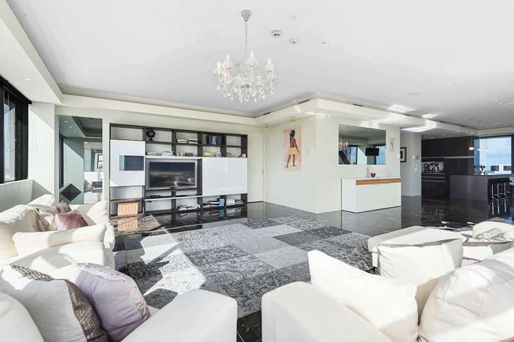 12a/2 Saint Martins Lane Grafton_1