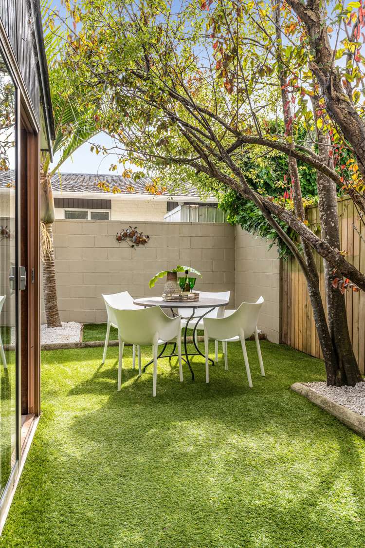 1/117 Grand Drive Remuera_17