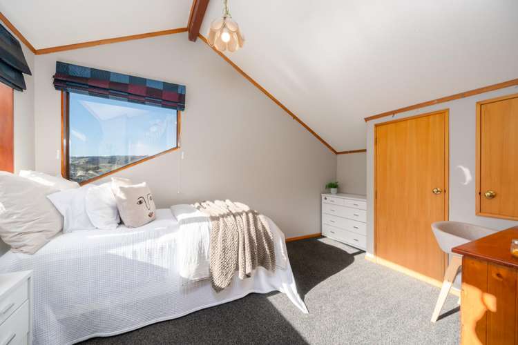 11 Duval Grove Tawa_13