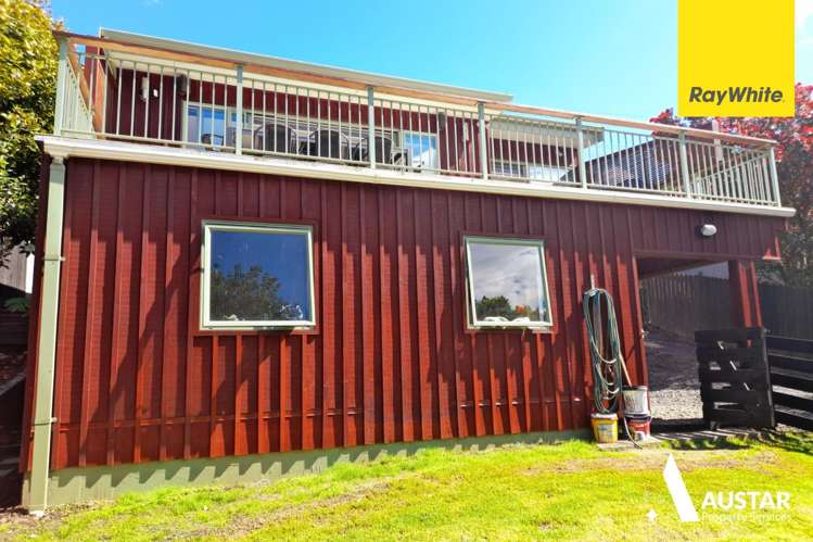 6 Dorothy Road Laingholm_21