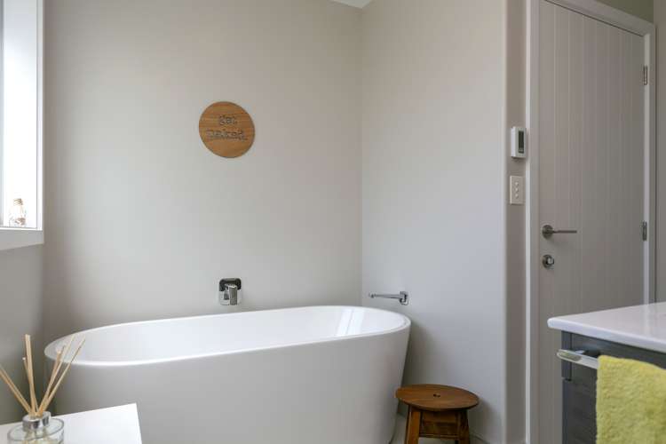 48 Dalmore Way Acacia Bay_21