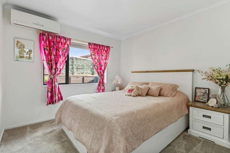 27 Bellville Drive Clendon Park_12