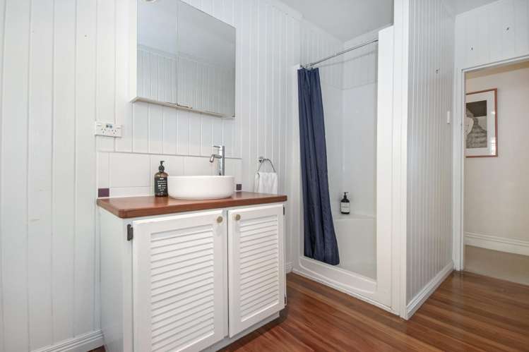 122 Beach Road Onerahi_16