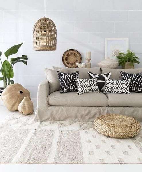 Wall pictures, rugs, throws, home styling