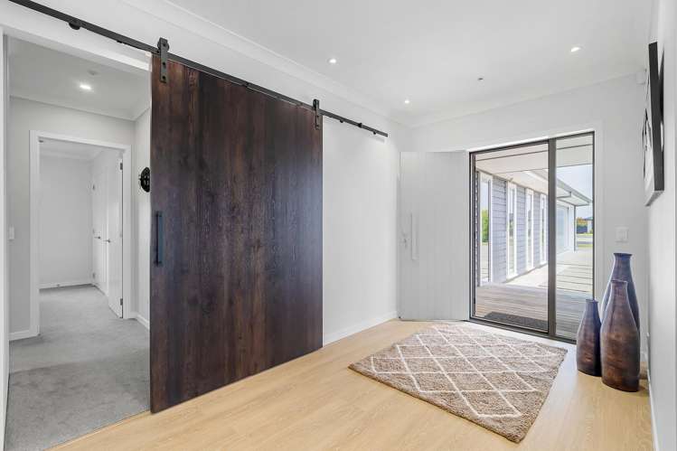 83 Whare Marama Drive Leamington_3