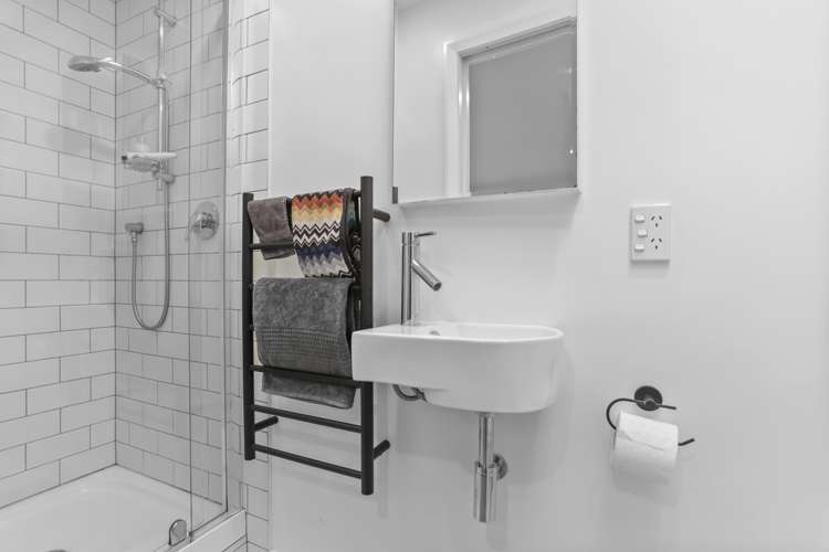 80 Waima Crescent Titirangi_25