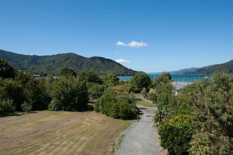 15 Tirimoana Terrace Anakiwa and Surrounds_28