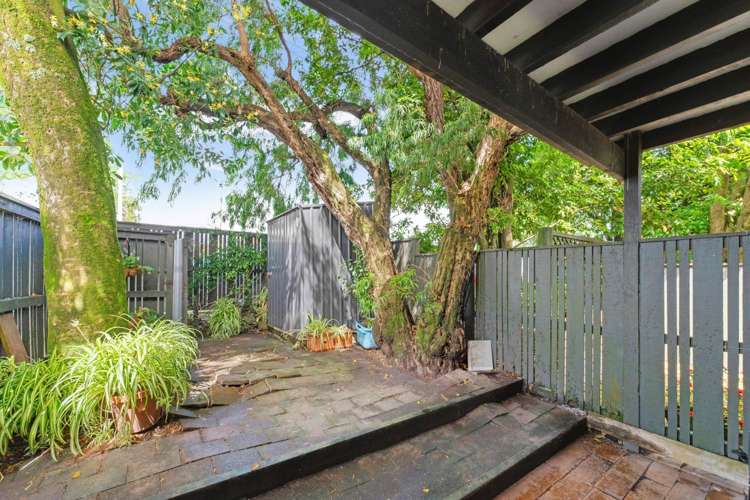 2/11 Owens Road Epsom_3