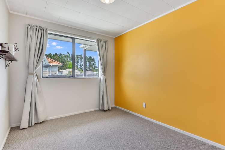 68a Montgomery Crescent Bader_15