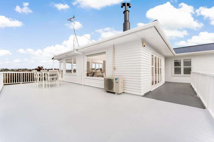 1/113 Coronation Road Hillcrest_11
