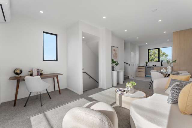 Sophisticated Morden Living in Prime West Auckland