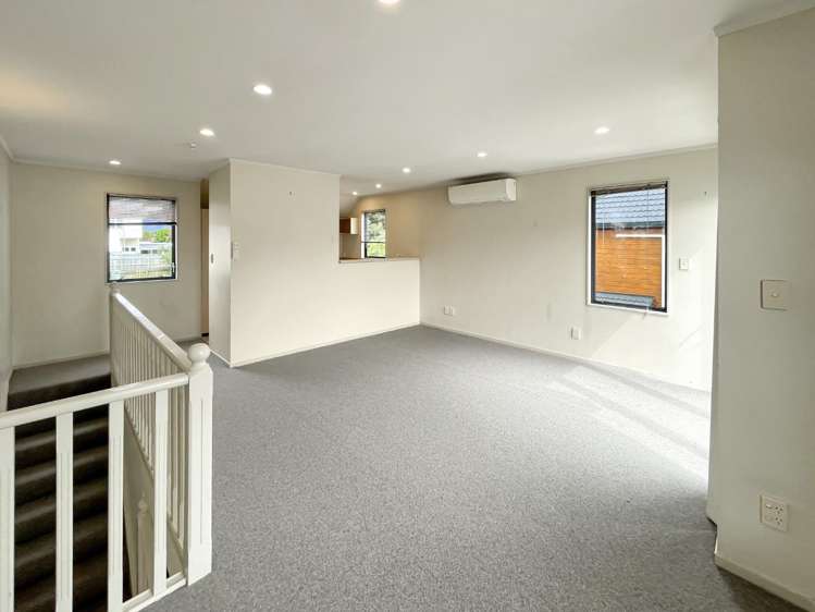 2/346 The Parade Island Bay_8