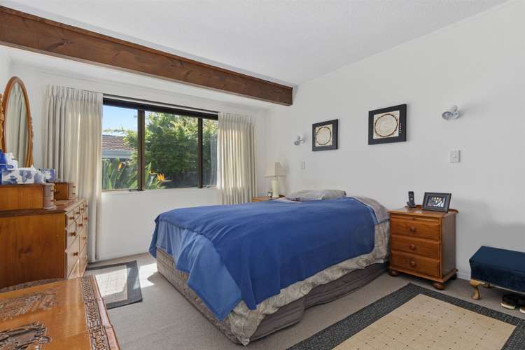 1/26 Laing Place Otumoetai_7