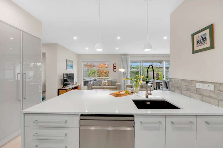 12 Lydiard Place Beachlands_7