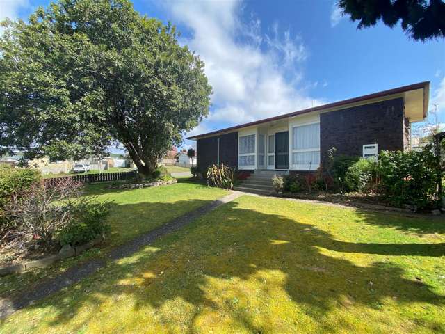 23 Emerald Street Pukehangi_4