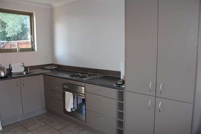 8f Ford Street Hamilton East_2