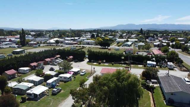 Ranfurly Holiday Park, Motel & Cabins in stunning Central Otago