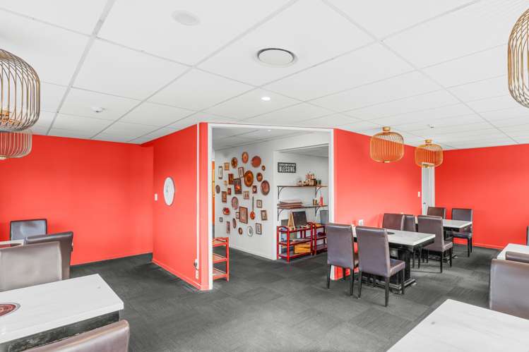 1/84 Hayton Road Wigram_4
