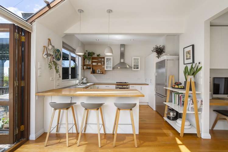 7 Niccol Avenue Narrow Neck_9