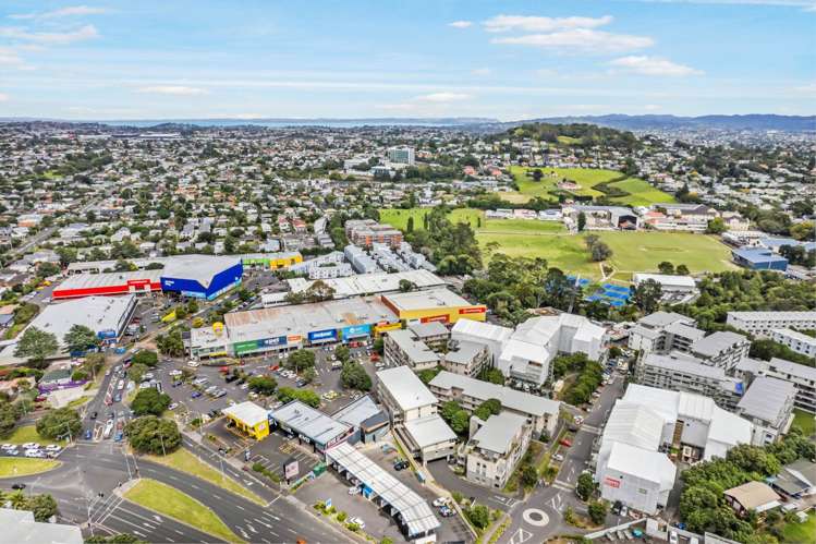 4D/20 Morning Star Place Mt Albert_21