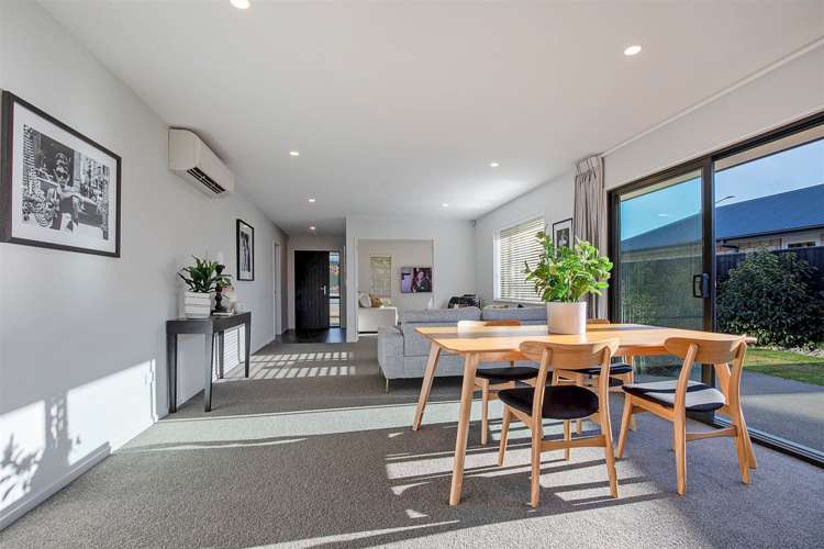 17 Owen Drive Darfield_6