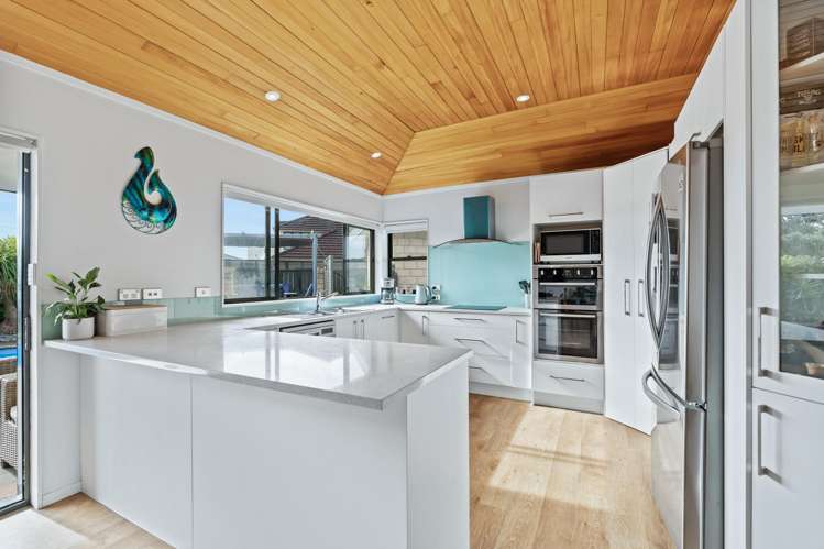 44 Bermuda Place One Tree Point_9