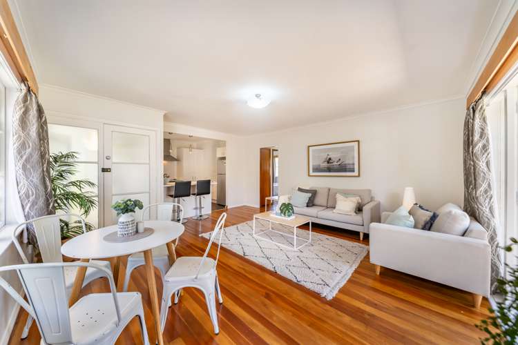 2/314 Fergusson Drive Heretaunga_7