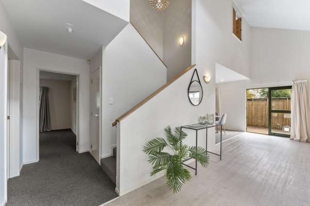 16b Arrowsmith Avenue Waipahihi_1