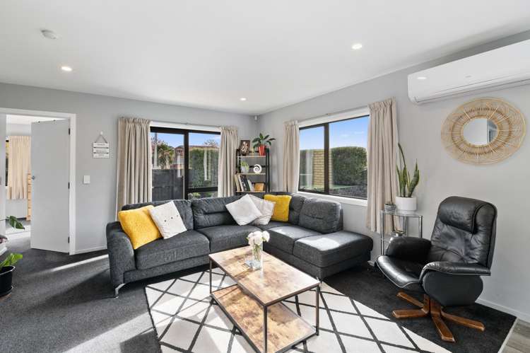 25 Mahia Lane Waikanae_1