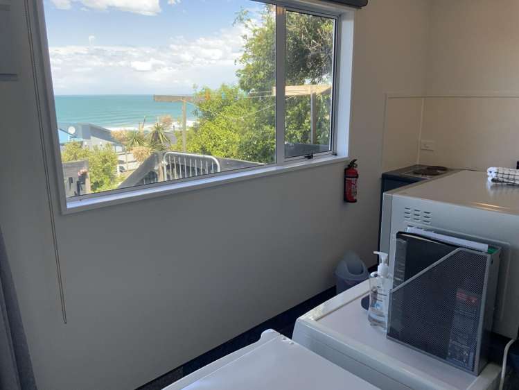 9C Rata Street Kaka Point_9