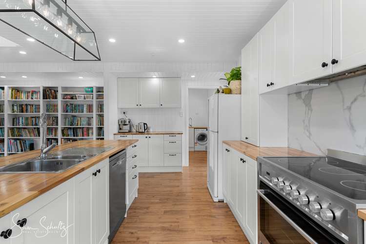 207 Doctors Hill Road Maungaturoto_22